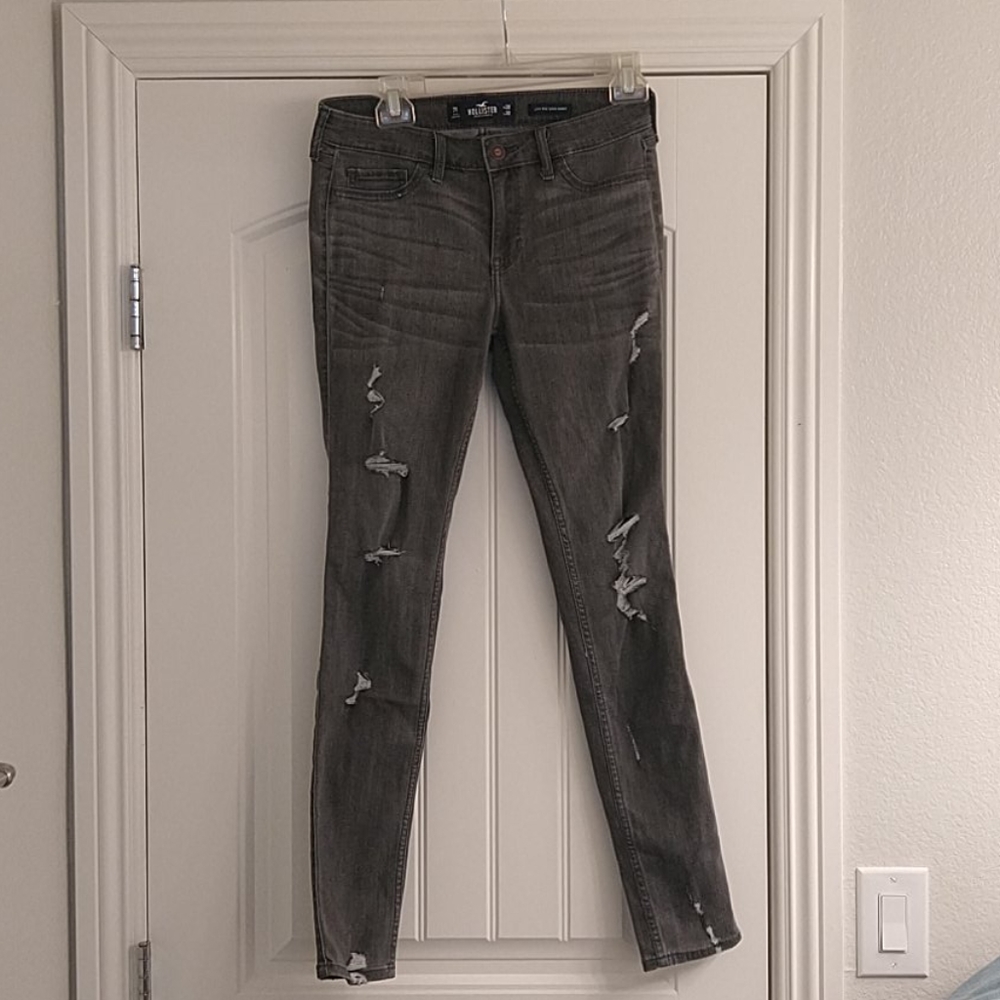 Low rise super skinny distressed jeans